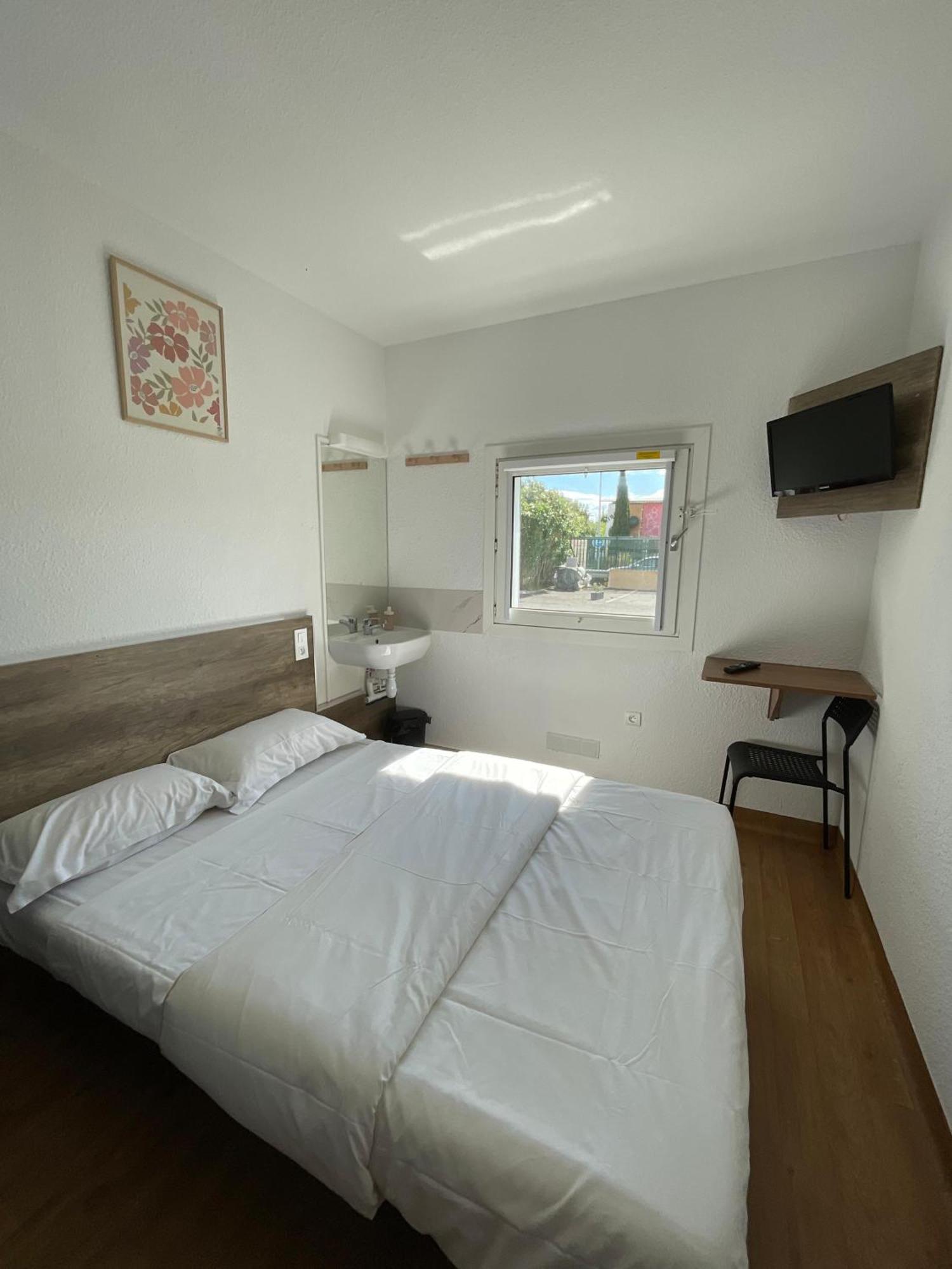 Hotel Thania Frontignan Exteriér fotografie